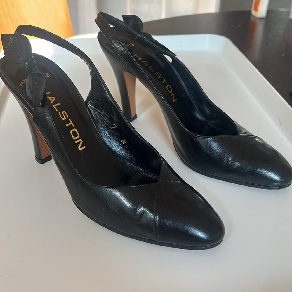 Halston Classic sling backs -made in Italy